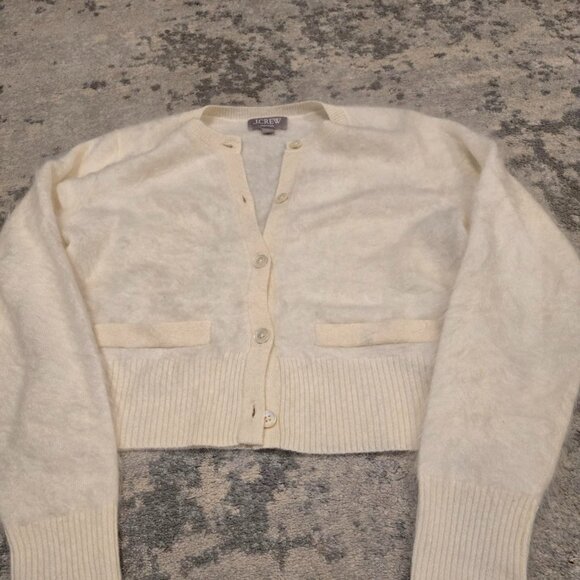 J Crew Brushed Cashmere Fitted Cardigan Sweater Size S Warm Ivory THIS SEASON - Picture 4 of 8